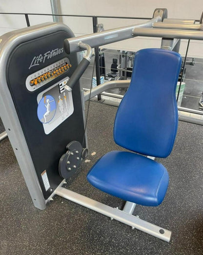 PACKAGE 2 – LIFE FITNESS CIRCLE GYM SET