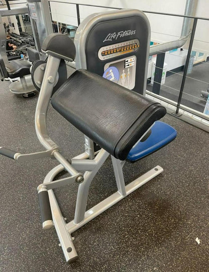 PACKAGE 2 – LIFE FITNESS CIRCLE GYM SET